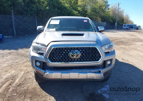 2018 Toyota Tacoma Trd Sport из США, поврежденный, VIN 3TMDZ5BNXJM053428